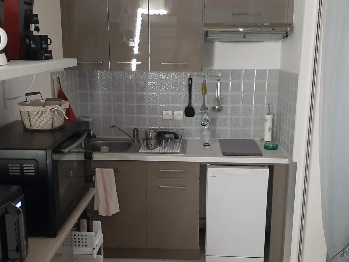 Isis 2 Joli Duplex Proche Plage Et Port - Clim Parking Loggia Et Balcon Saint-Cyprien  Buitenkant foto